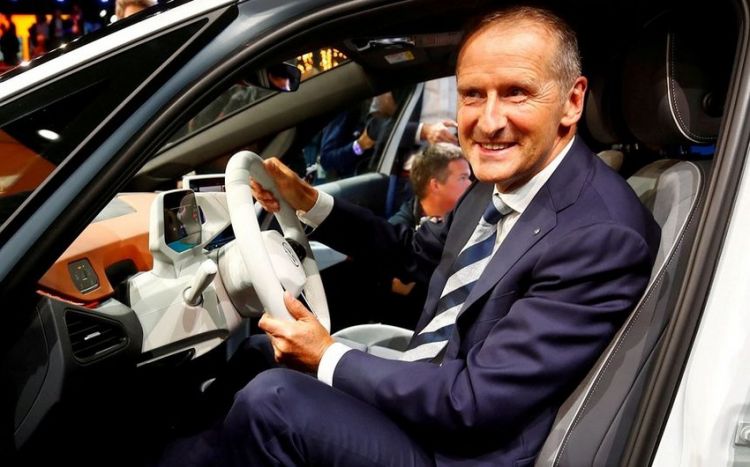 “Volkswagen”in baş direktoru istefa verib