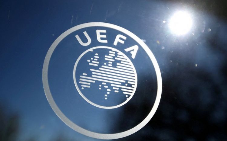 УЕФА открыл дело против "Фенербахче"