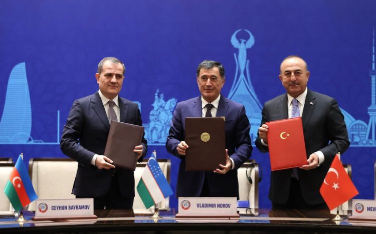 Азербайджан, Турция и Узбекистан подписали Ташкентскую декларацию