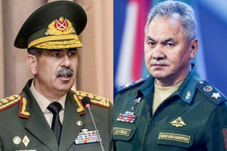 Министры обороны Азербайджана и России обсудили региональную безопасность