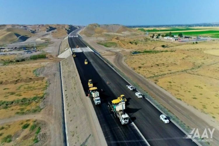 Строительство дороги Горадиз-Джабраил-Зангилан-Агбенд завершено на 57%