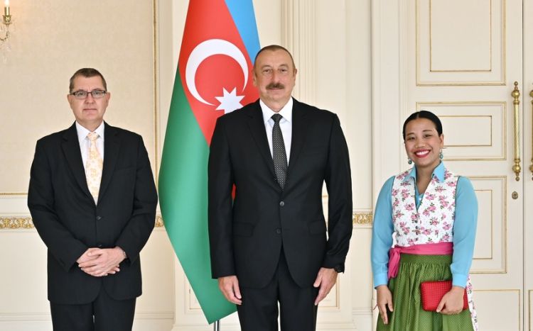 Посол: Приложу все усилия для дальнейшего развития связей между Австрией и Азербайджаном
