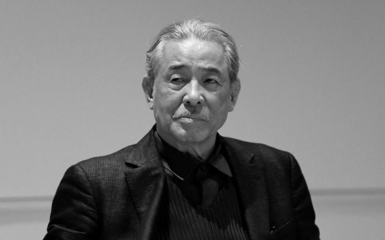 Умер известный японский дизайнер и модельер Иссэй Миякэ