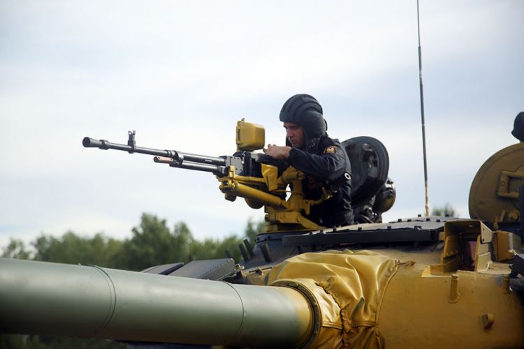 Азербайджанские танкисты продолжают подготовку к конкурсу «Танковый биатлон»