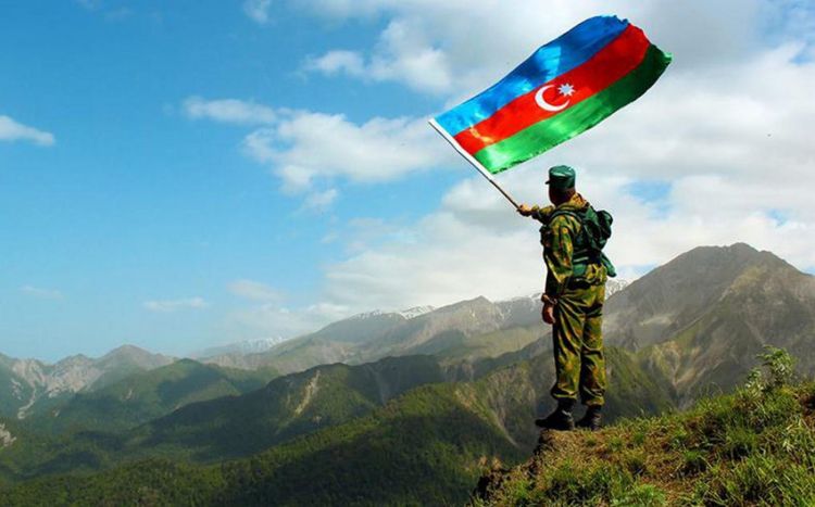 Азербайджанская операция "Возмездие" стала ответом на провокацию Армении Cross