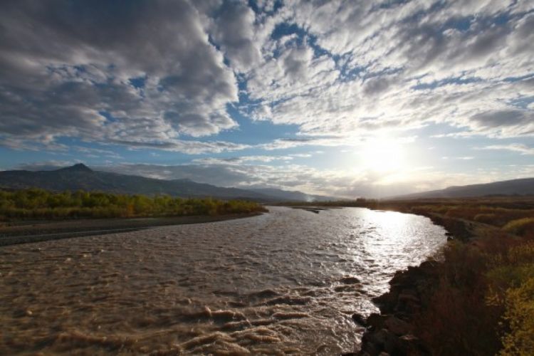 Армения превратила Иран в жертву экологической катастрофы, совершенной ею на реке Араз
