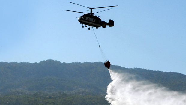 “Qalaaltı” yaxınlığındakı meşədə yanğının söndürülməsinə helikopter cəlb edilib