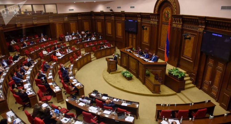 Армяне против возвращения оппозиции в парламент Данные опроса