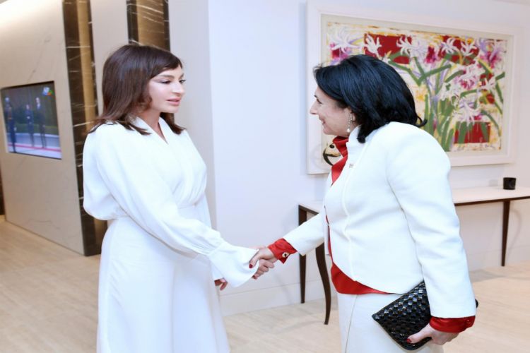 Президент Грузии направила поздравительное письмо Мехрибан Алиевой