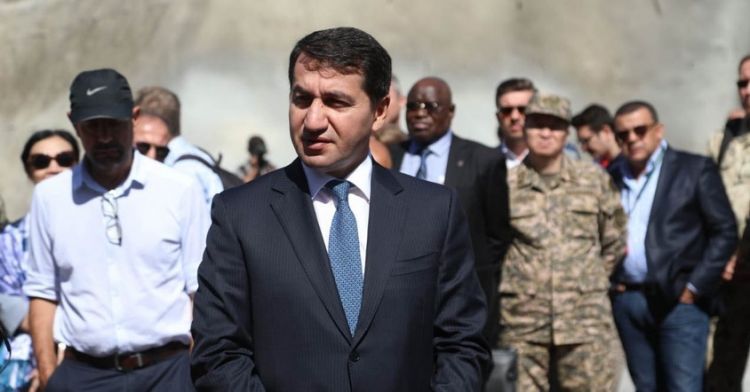 Мы считаем отказ послов Франции и США принять приглашение поехать в Шушу неуважением к территориальной целостности Азербайджана Хикмет Гаджиев