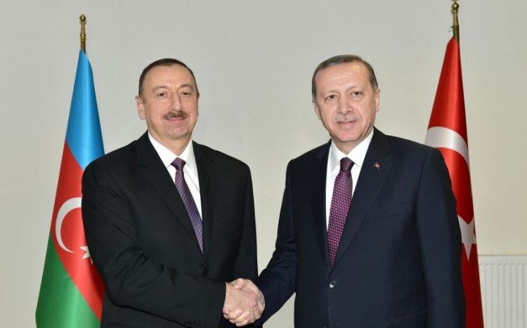 Эрдоган поздравил Алиева с возвращением под контроль города Лачын, сел Забух и Сус