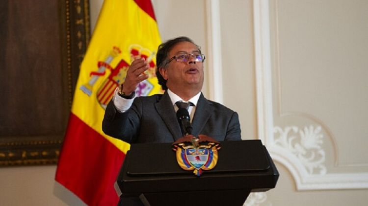 فنزويلا وكولومبيا تستأنفان العلاقات الدبلوماسية بعد 3 سنوات من القطيعة