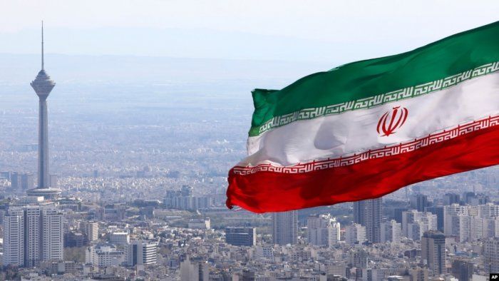 İran nüvə proqramı ilə bağlı danışıqlardan kənara çıxır