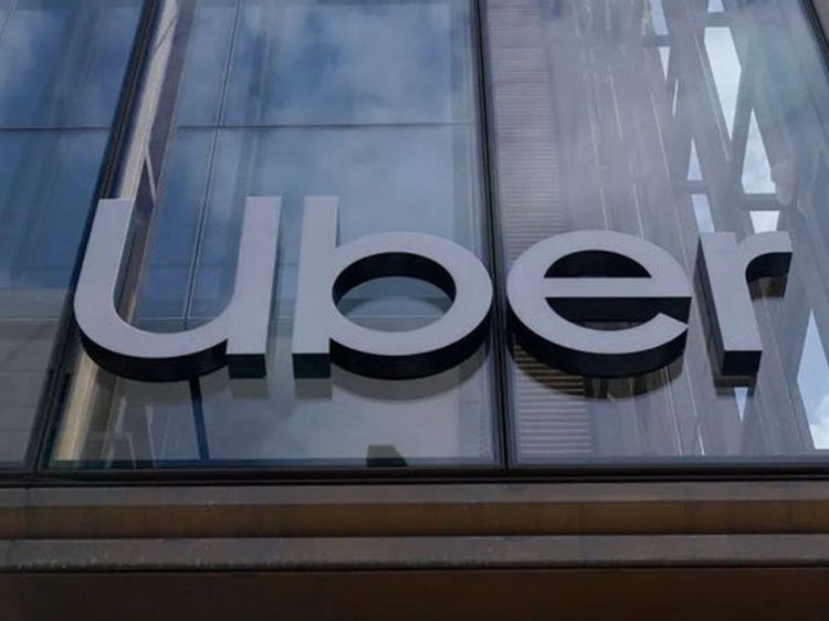 18 yaşlı haker “Uber”-i “sındıraraq” sürücülərin maaşının artırılmasını tələb etdi