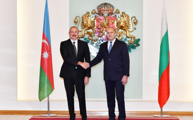 Состоялась встреча президентов Азербайджана и Болгарии один на один