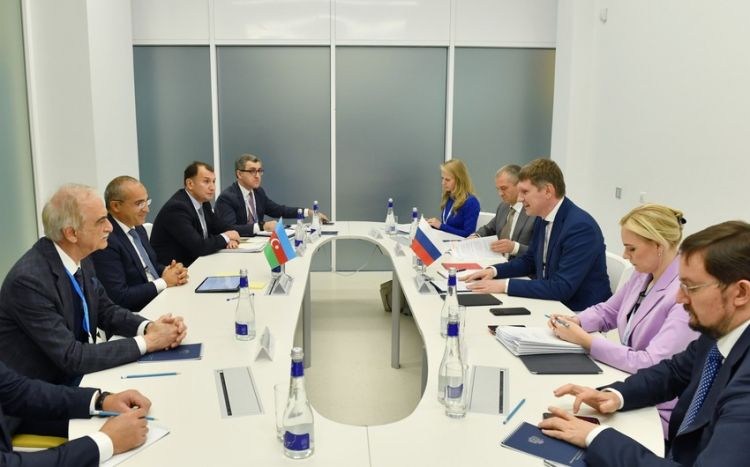 Министры экономики обсудили проведение азербайджано-российского межрегионального форума