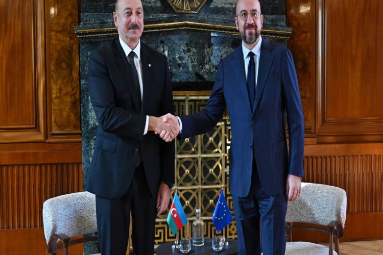 В Праге состоялась встреча президента Азербайджана с главой Совета ЕС ОБНОВЛЕНО