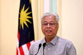 رئيس الوزراء الماليزي قد يقترح حل البرلمان