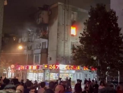 Пострадавший при взрыве в жилом доме в Баку находится в тяжелом состоянии TƏBİB