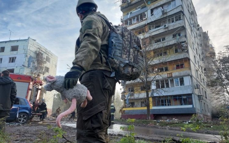 Ukrayna səfiri Zaporojyeyə raket hücumunu Gəncəyə edilən hücuma bənzədib