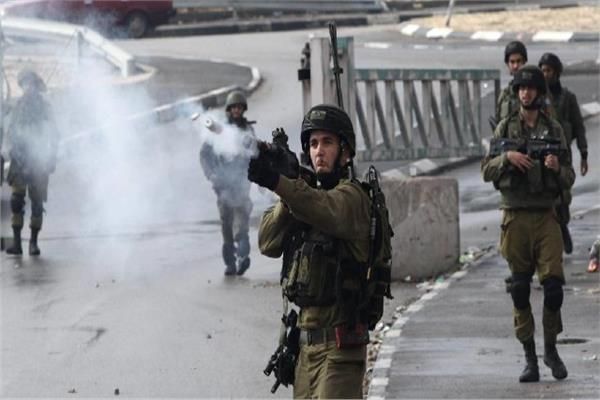 5 إصابات بالرصاص الحي خلال مواجهات بين الفلسطينيين والاحتلال الإسرائيلي