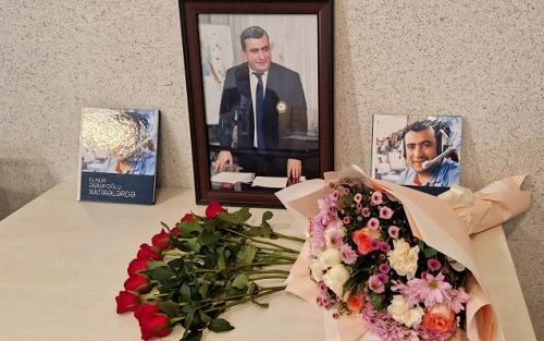 Mətbuat Şurasında “Elnur Əşrəfoğlu xatirələrdə” kitabının təqdimatı keçirilib