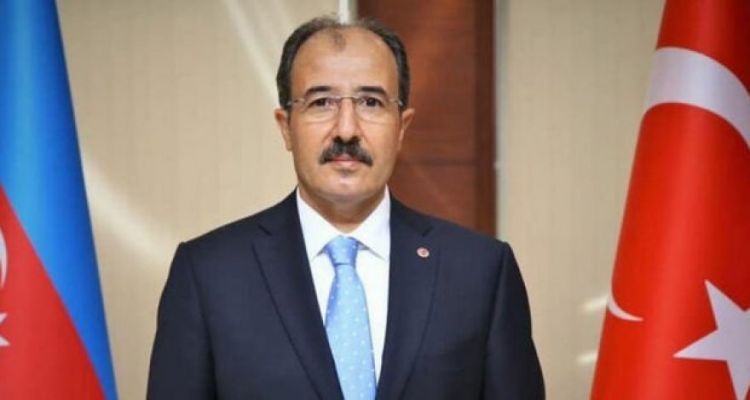 Посол Турции посетил Бинали Йылдырыма в больнице
