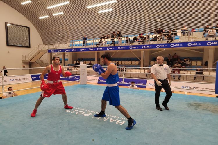 Boks üzrə Azərbaycan çempionatında 5 çəki dərəcəsində yarımfinalçılar müəyyənləşib