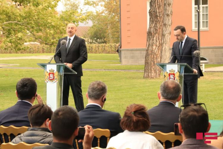 Президент Азербайджана: Наши отношения стратегического партнерства с Грузией поднялись до уровня союзничества