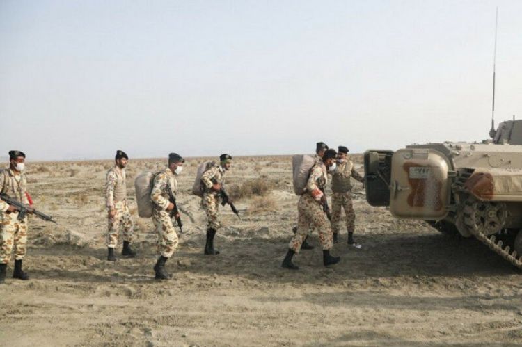 İran Ermənistana birgə hərbi təlimlər keçirmək üçün təklif edib