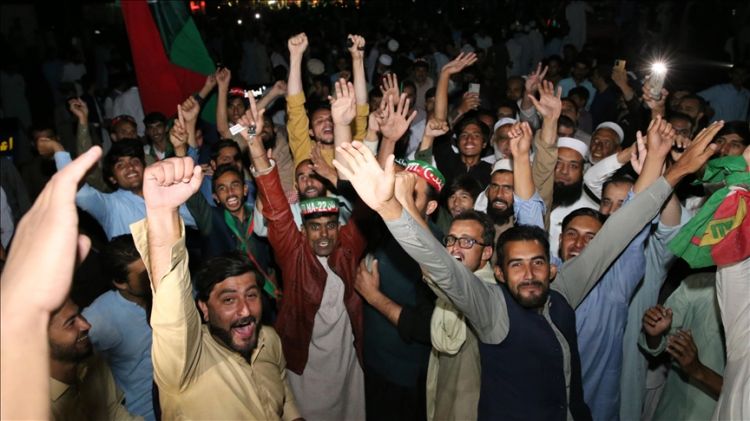 Political tension high as Pakistan’s capital braces for ex-Premier Khan’s march