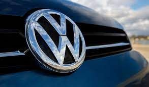 “Volkswagen” 2033-cü ilədək tamamilə elektromobil istehsalına keçəcək