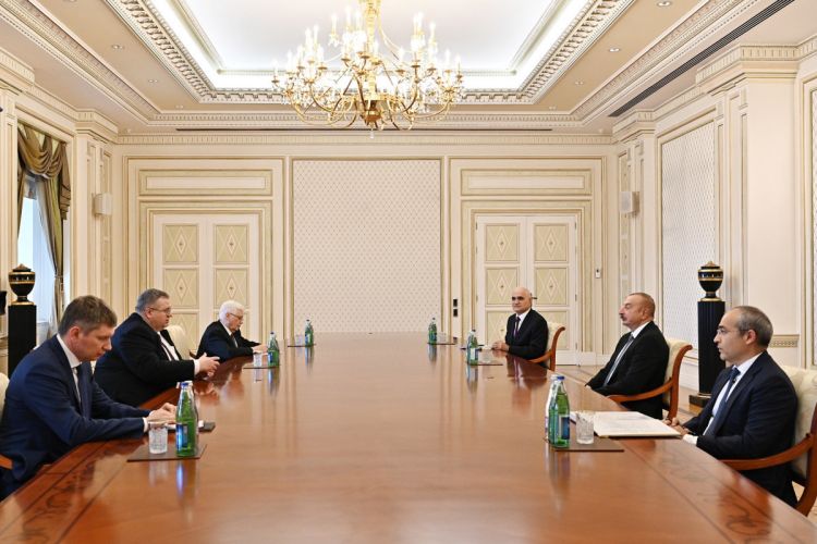 Президент Ильхам Алиев принял вице-премьера РФ ОБНОВЛЕНО