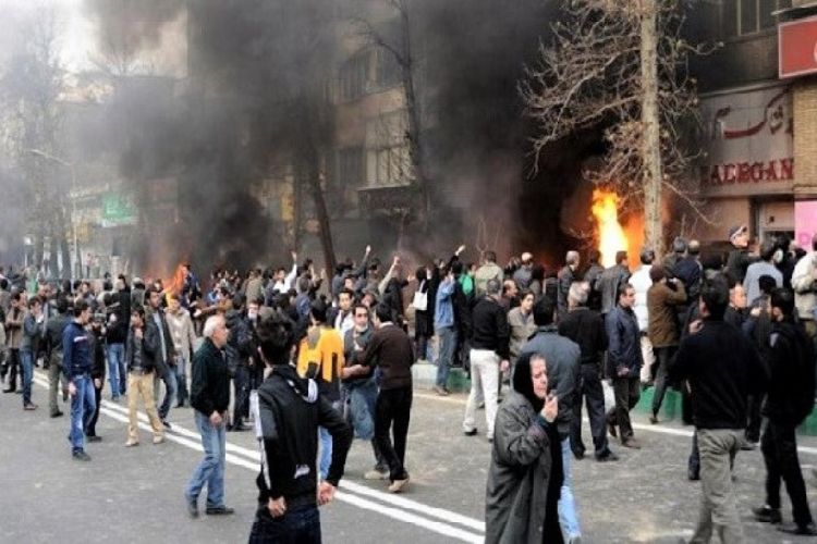 В иранском Захедане произошли столкновения между протестующими и полицией