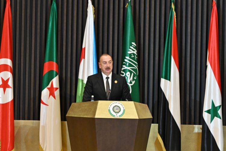Президент Ильхам Алиев принял участие в Саммите Лиги арабских государств в Алжире