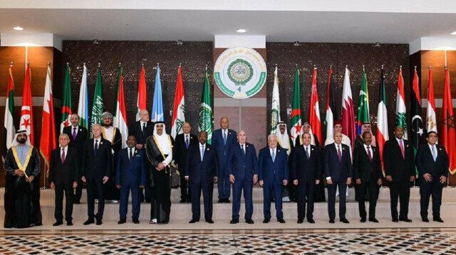 Arab summit supports Palestinians, calls for political solution in Syria