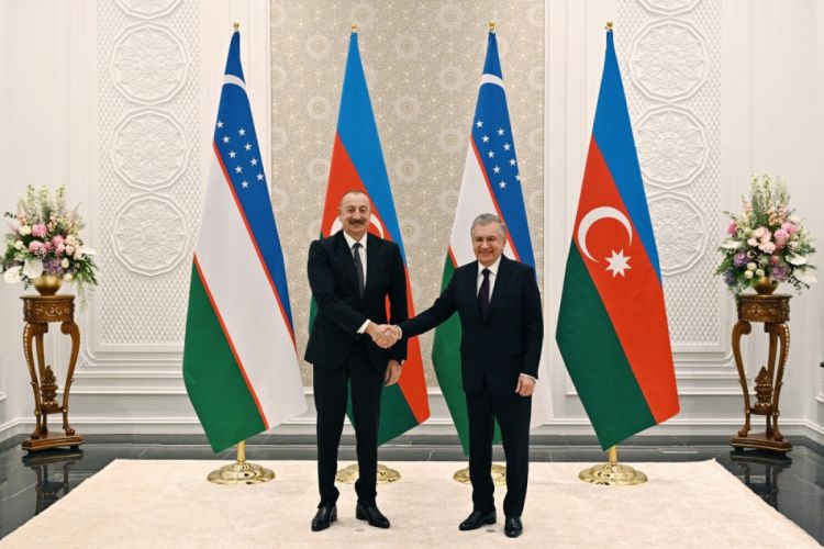 Президент: Школа в Физули будет символизировать братство азербайджанского и узбекского народов