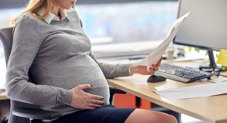 Pregnant women, mothers face discrimination woes at work in Türkiye