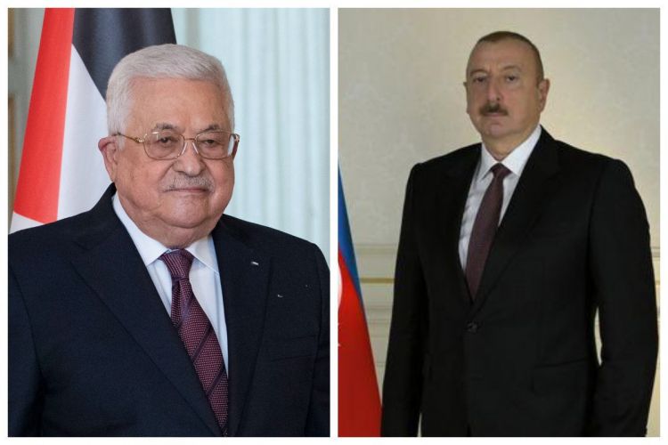 Ильхам Алиев поздравил Махмуда Аббаса
