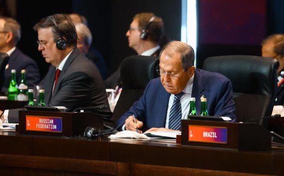Лавров выслушал выступление Зеленского на G20