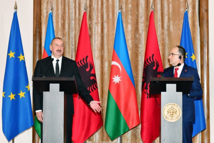 Президент: Сегодня азербайджанский газ вносит вклад и в энергобезопасность Европы