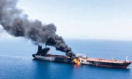 İran israilli milyarderin tankerini bombaladı