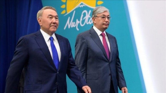 Nazarbayev Tokayevi təbrik etdi