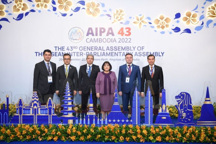 Сахиба Гафарова приняла участие в церемонии открытия 43-й Генассамблеи ПА АСЕАН