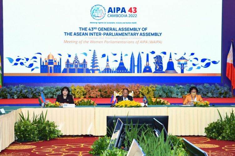 Sahibə Qafarova ASEAN-nın Qadın Parlamentarilərinin görüşündə
