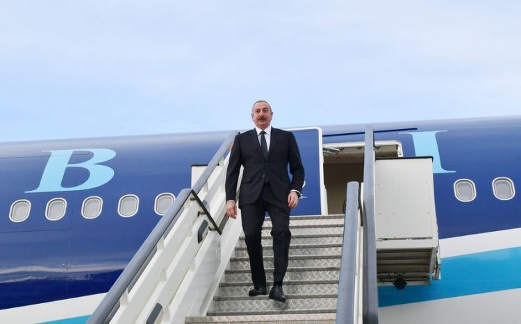Президент Ильхам Алиев прибыл в Сербию