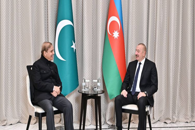 Премьер-министр Пакистана выразил благодарность Президенту Азербайджана