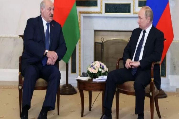Лукашенко заявил, что встретится с Путиным