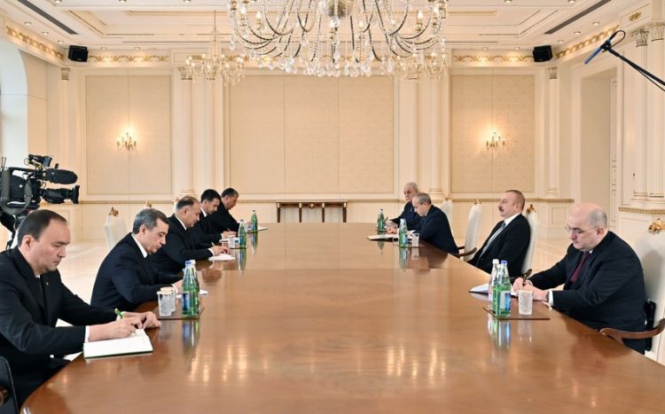 Ильхам Алиев принял делегацию во главе с заместителем премьер-министра Туркменистана ОБНОВЛЕНО