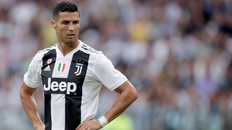 "Yuventus"un Ronaldoya borcu qaldı - 19,9 milyon avro